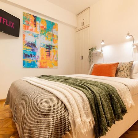2Br Apartment At Piata Natiunilor Unite: Perfect For City Center Stays ブカレスト エクステリア 写真