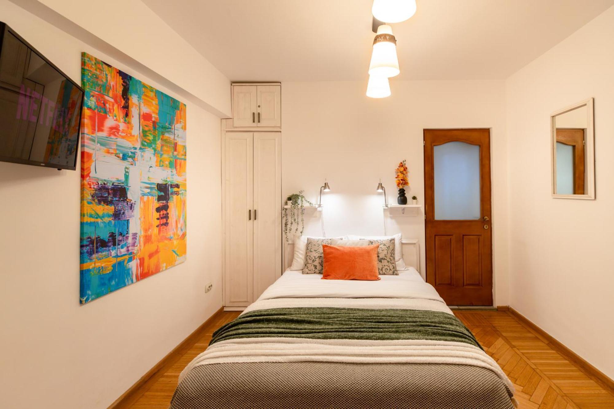 2Br Apartment At Piata Natiunilor Unite: Perfect For City Center Stays ブカレスト エクステリア 写真