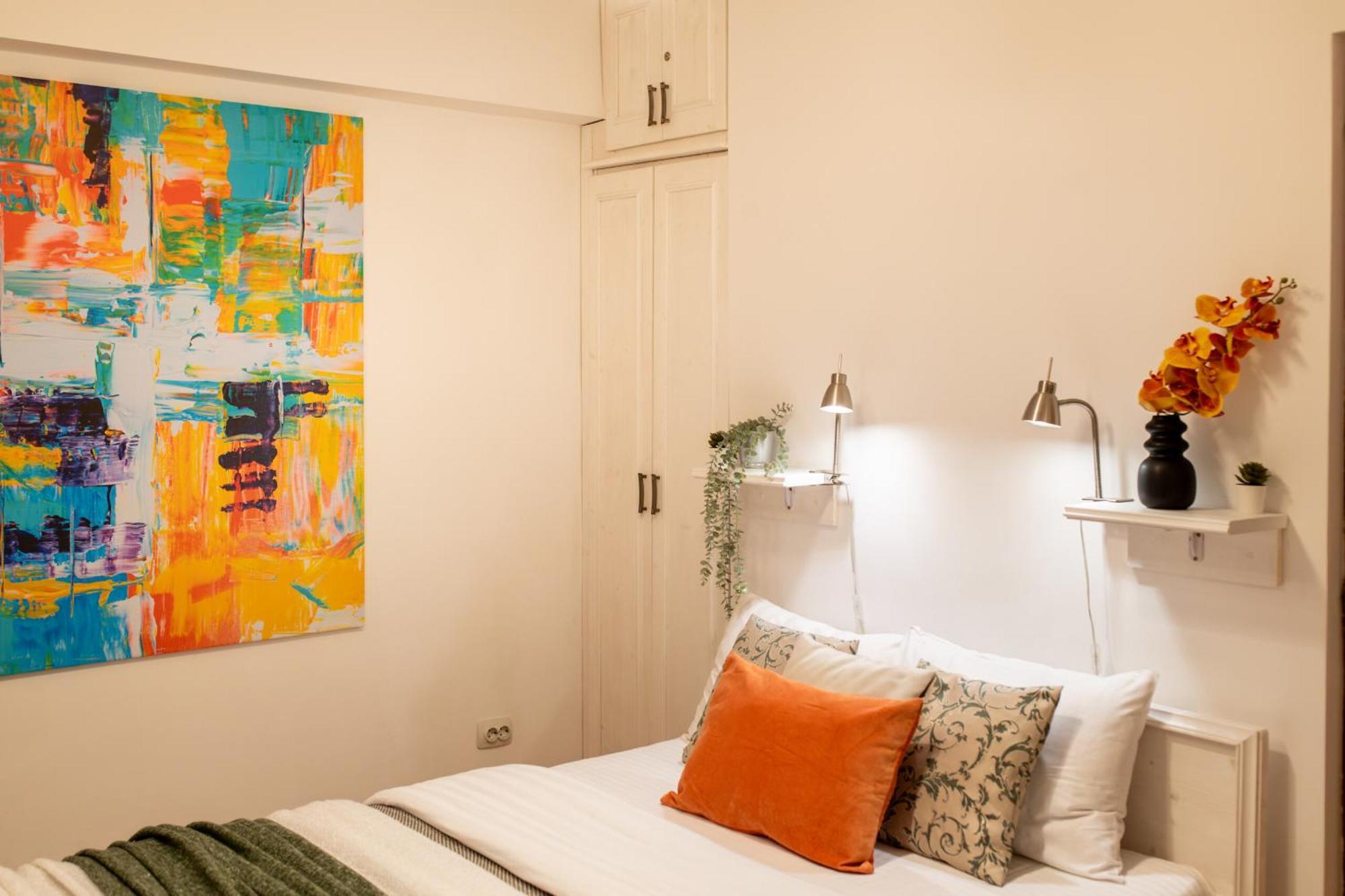 2Br Apartment At Piata Natiunilor Unite: Perfect For City Center Stays ブカレスト エクステリア 写真